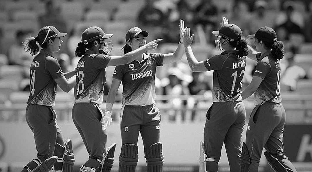 One Inch of Finger, Five Matches of Math: The Glovework Denominator Nobody Is Counting Before the India Series