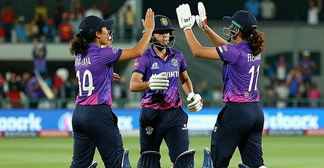 The Invisible Ledger of the Transfer Window: When Blockchain Enters Cricket's Referee Desk