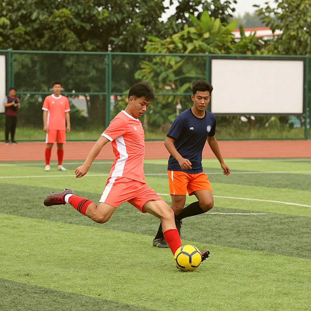 ট্রান্সফার উইন্ডোর খাতা: ফি নয়, অ্যামোর্টাইজেশন আর রিলিজ ক্লজই আসল গল্প