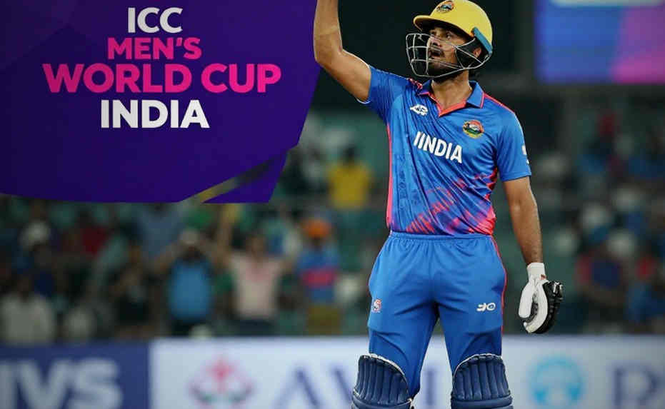 নতুন লাল বলের আগে: লাবুশেনের সেঞ্চুরি যেখানে ঢাকে, আর গ্রিনের পেট যেখানে প্রশ্ন তোলে নতুন লাল বলের আগে: লাবুশেনের সেঞ্চুরি যেখানে ঢাকে, আর গ্রিনের পেট যেখানে প্রশ্ন তোলে